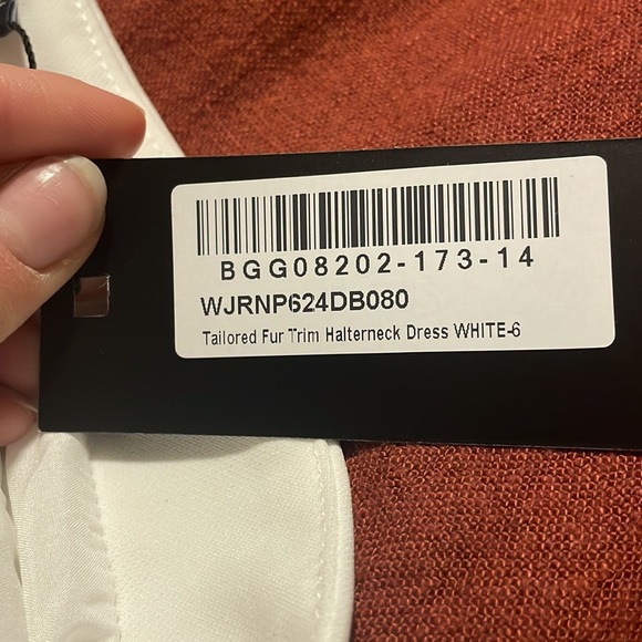 White halter button up dress with feathers - Picture 7 of 7